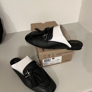 Clarks Women's Black Mules, NIB